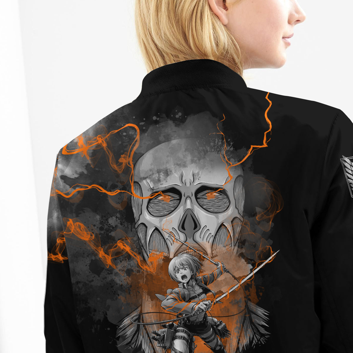 BomberJacketIArminSummoningTitan-10-girlmodelback BomberJacketIArminSummoningTitan 10 girlmodelback - Gear Anime