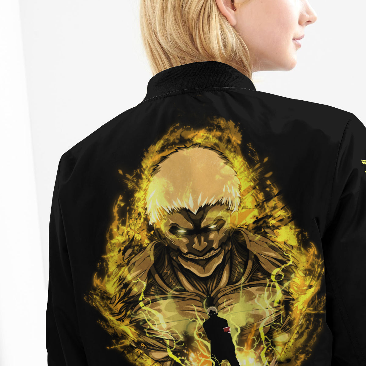 BomberJacketIArmoredTitanSpirit-10-girlmodelback BomberJacketIArmoredTitanSpirit 10 girlmodelback - Gear Anime