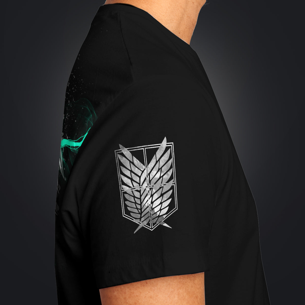 T-ShirtIFalcoSummoningTitan-05 T ShirtIFalcoSummoningTitan 05 - Gear Anime